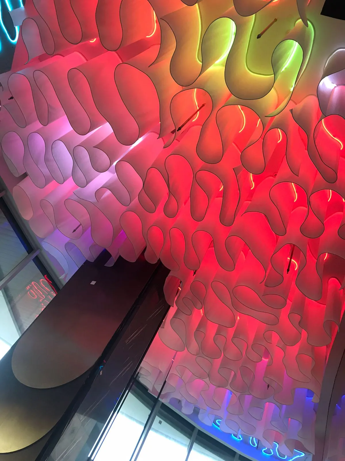 Wave Ceiling